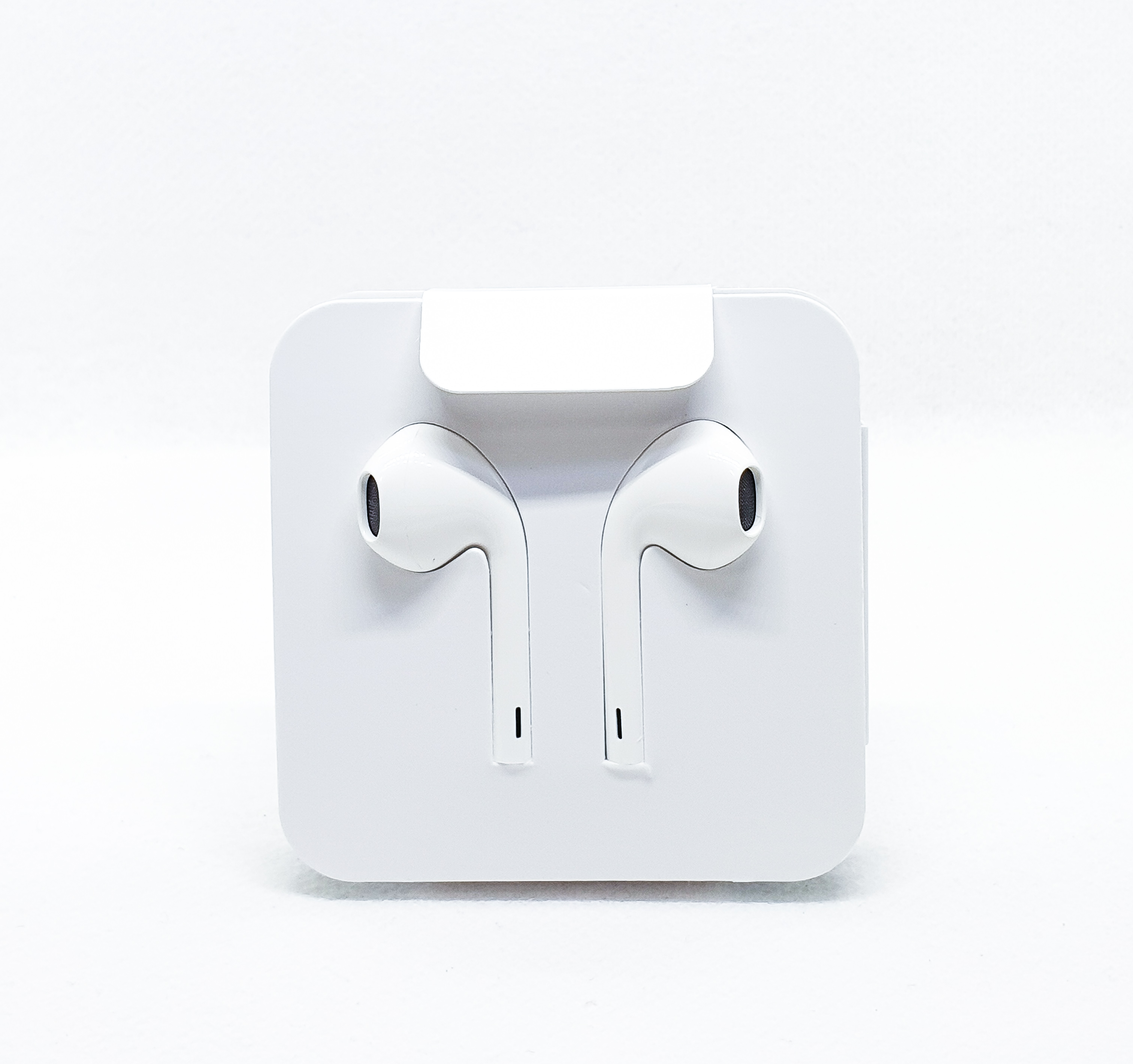 Apple EarPods with Lightning Connector - (White)